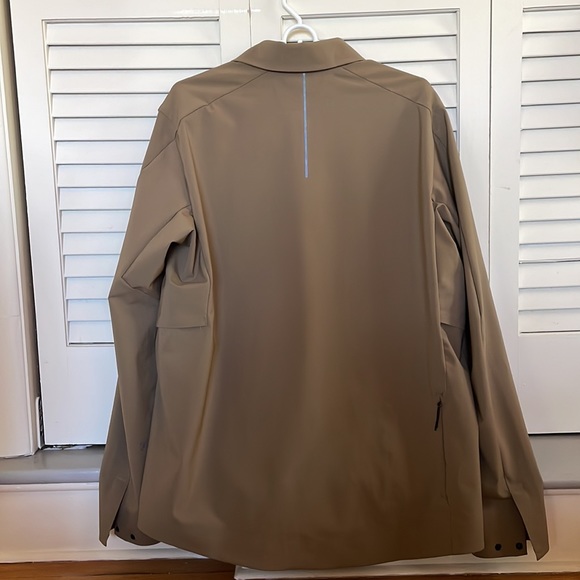 Lululemon Jacket - Picture 4 of 4
